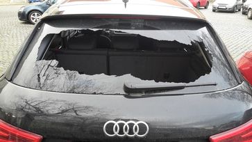 Beschädigter Audi Q3 Bild: Polizei