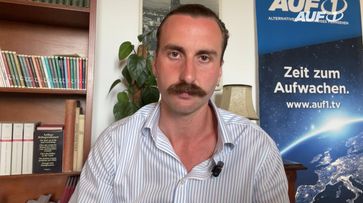 Philipp Huemer (2025) Bild: AUF1 / Eigenes Werk