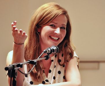 Katrin Bauerfeind während einer Lesung (2014)