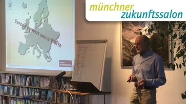 Bild: SS Video: "Dr. Erich Visotschnig: „Systemisches Konsensieren – Ein Beitrag zur Wiederbelebung der Demokratie“" (https://youtu.be/q79u26Oq5wE) / Eigenes Werk