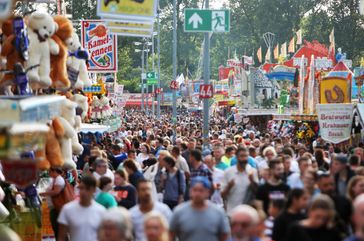 Stadt und Schützen ziehen positive Bilanz zum Schützenfest Hannover 2017 / Gute Abschluss Bilanz beim Schützenfest Hannover 2017. Bild: "obs/Schützenfest Hannover/FLORIAN ARP"