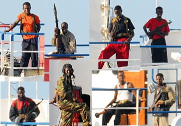 Somalische Piraten auf der Faina