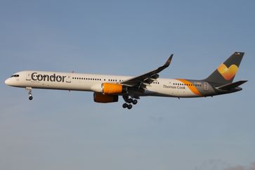 Boeing 757-300 der Condor