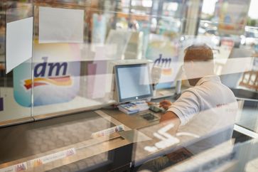 Bild: "obs/dm-drogerie markt/dm/Boris Breuer"