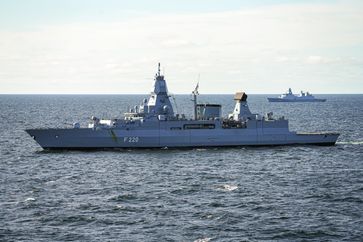 Fregatte F 220 Hamburg (18.09.2023). Bild: Bundeswehr/Nico Theska Fotograf: Yvonne Albert