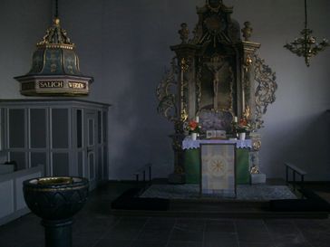 Altar des evangelisch-lutherischen Kirchenbaus in Flensburg-Adelby (Symbolbild)