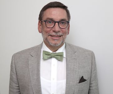 Rechtsanwalt Dr. Jürgen Mosler (2020) Bild: "obs/Kuschel/AOK/hfr."