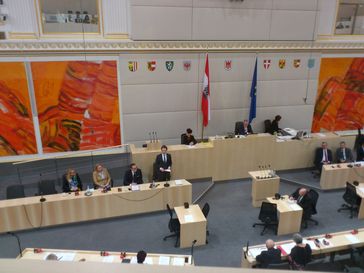 Am 22. Dezember 2017 stellte Sebastian Kurz als neuer Bundeskanzler das Regierungsprogramm im Bundesrat vor.