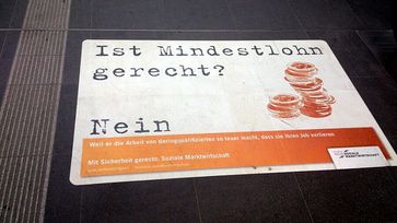 Propaganda gegen Mindestlohn Bild: Anne Roth, on Flickr CC BY-SA 2.0