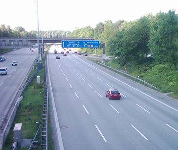 Die A 7 in Hamburg nördlich des Elbtunnels.