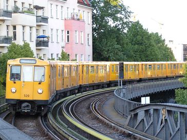 Die Baureihen A3, A3L, A3L 82 und A3L 92 der Berliner Verkehrsbetriebe sind die ersten Nachkriegsbaureihen, die für das Kleinprofilnetz der West-Berliner U-Bahn gebaut wurden. (Symbolbild)