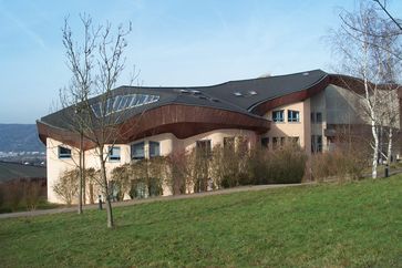 Die anthroposophische Architektur ist Grundlage vieler Waldorfschulbauten.