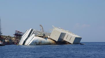 Wrack mit Schwimmkörper