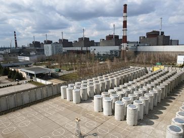 Das Spaltstofflager im Atomkraftwerk von Saporoschje in der Stadt Energodar (Symbolbild) Bild: Sputnik