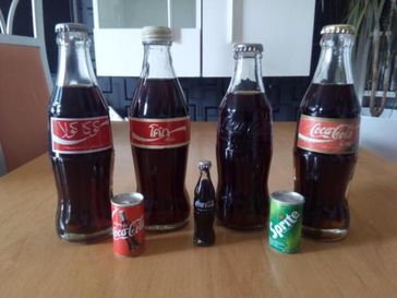 Mini-Getränkedosen von Coca Cola
