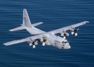 Eine C-130E des 43. Transportgeschwaders der USAF