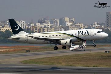 Pakistan-International-Airlines-Flug 8303