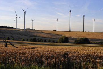 Windkraftanlage am Stadtrand von Chemnitz.
Quelle: Foto: TU Chemnitz/Sven Gleisberg (idw)