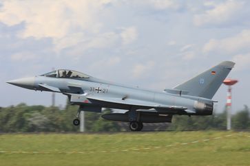 Flugzeugmuster der Alarmrotte der deutschen Luftwaffe– Eurofighter Typhoon