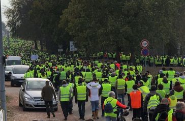 Die Franzosen stehen gegen Macron auf