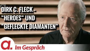 Bild: SS Video: "Im Gespräch: Dirk C. Fleck (“Heroes“ und “Gefleckte Diamanten“)" (https://tube4.apolut.net/w/qEW7DLeG64dbAHyoMWpTb2) / Eigenes Werk