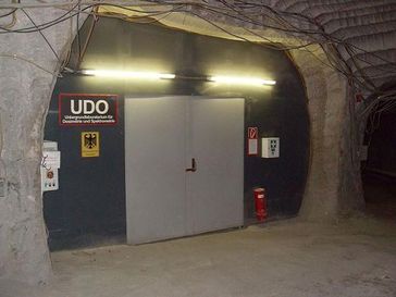 Eingang zum Untergrundlabor für Dosimetrie und Spektrometrie der PTB (Asse). Bild: Wusel007 at de.wikipedia
