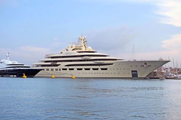 Yacht von Alischer Usmanow