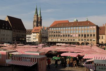 Nürnberg: Das Rathaus am Hauptmarkt ist das kommunalpolitische Zentrum