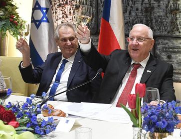 Milos Zeman mit dem israelischen Staatspräsidenten Reuven Rivlin (2018), Archivbild