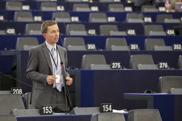 Plenary Session week 41 2015 in Strasbourg  Resumption of session and order of business. Bild: "obs/LKR - Die Eurokritiker/Frederic MARVAUX"