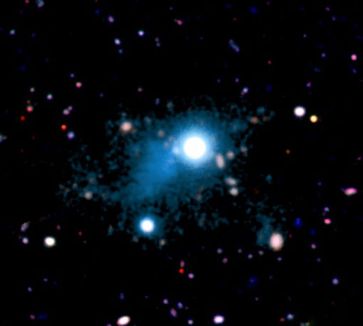 Der beobachtete Ausschnitt des kosmischen Netzwerks (türkisfarben) mit einer Ausdehnung von rund 2 M
Quelle: Bild: S. Cantalupo (UCSC) (idw)