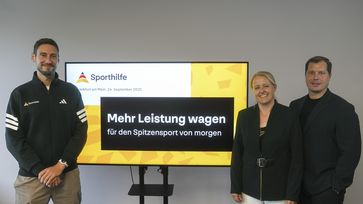 Max Hartung, Karin Orgeldinger und Karsten Petry (v.l.n.r.)  (2025) Bild: Stiftung Deutsche Sporthilfe Fotograf: Lukas Herold