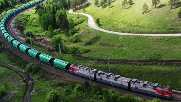 Symbolbild: Güterzug der Russischen Eisenbahnen Bild: Sputnik / Ilja Naimuschin / RIA Nowosti
