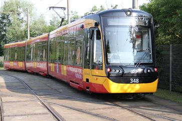 Im regulären Fahrgastbetrieb zeichnet die Karlsruher Messstraßenbahn ab sofort mechanische und elektrische Größen sowie unterschiedliche Umgebungsparameter auf. (Foto: AVG/Michael Krauth)
Quelle: Foto: AVG/Michael Krauth (idw)