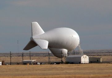 Fesselballon der U.S. Army, benutzt von der Air Force, Marfa, TX