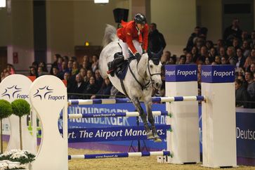 Cool and Easy gewinnt mit Hans-Dieter Dreher das Championat der Stadt Frankfurt Bild: "obs/Comtainment GmbH/Stefan Lafrentz"