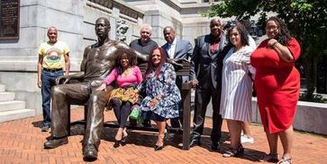 George Floyd-Statue in Newark, New Jersey Bild: MN/UM/Eigenes Werk