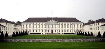 Schloss Bellevue Bild: Stephan Czuratis