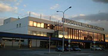 Flughafen Berlin-Schönefeld Bild: Morwen aus der englischsprachigen Wikipedia