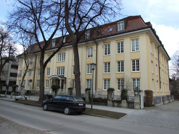 Das Hauptgebäude des ifo-Instituts in der Poschingerstraße in München