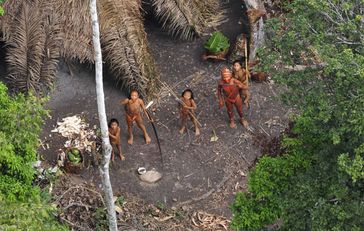 Die Straße würde einige der weltweit letzten unkontaktierten Völker in Brasilien und Peru bedrohen. Bild: Gleison Miranda/FUNAI/Survival