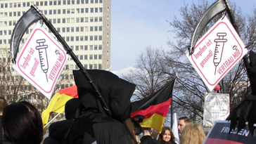 Demonstration gegen Corona-Maßnahmen in Düsseldorf, 12.03.2022. Bild:  Felicitas Rabe