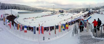 Ski-Arena beim Biathlon-Weltcup 2010