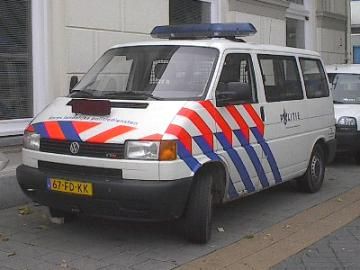 Einsatzbus der niederlÃ¤ndischen Polizei in Zwolle
