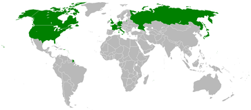 Die Gruppe der Acht, allgemein als G8 bezeichnet, ist ein Zusammenschluss einiger der größten Industrienationen der Welt. Dem Gremium gehören die USA, das Vereinigtes Königreich, Kanada, Japan, Frankreich, Deutschland und Italien (G7) sowie Russland an.