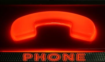Telefonieren (Symbolbild)