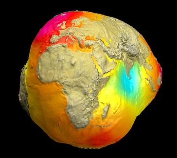 chwerefeldmodell der Erde (in stark überhöhter Form) Bild: Achim Helm, GFZ 