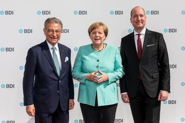 BDi-Präsident Kempf, Bundeskanzlerin Merkel, BDI-Hauptgeschäftsführer Lang beim Tag der Deutschen Industrie 2017
