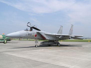 Eine F-15J auf der Yokota AB