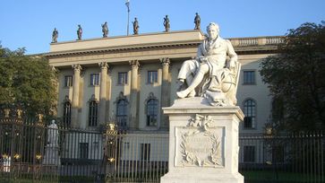 Blick auf die Berliner Humboldt-Universität: Rücktritt der Universitätspräsidentin ist schwere Klatsche für den Bürgermeister Bild: ©-CC0-PublicDomainPictures-Pixabay-jensjunge/AfD